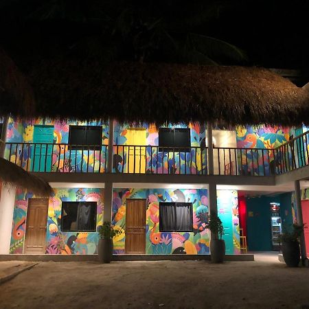 Way Shack Hostel Ослоб Экстерьер фото