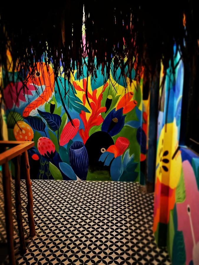 Way Shack Hostel Ослоб Экстерьер фото