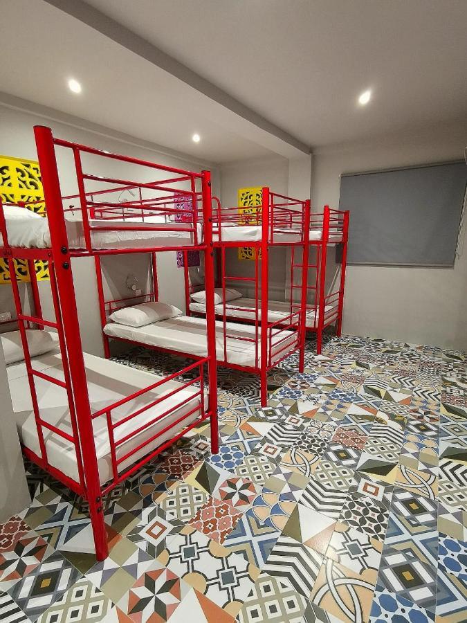 Way Shack Hostel Ослоб Экстерьер фото