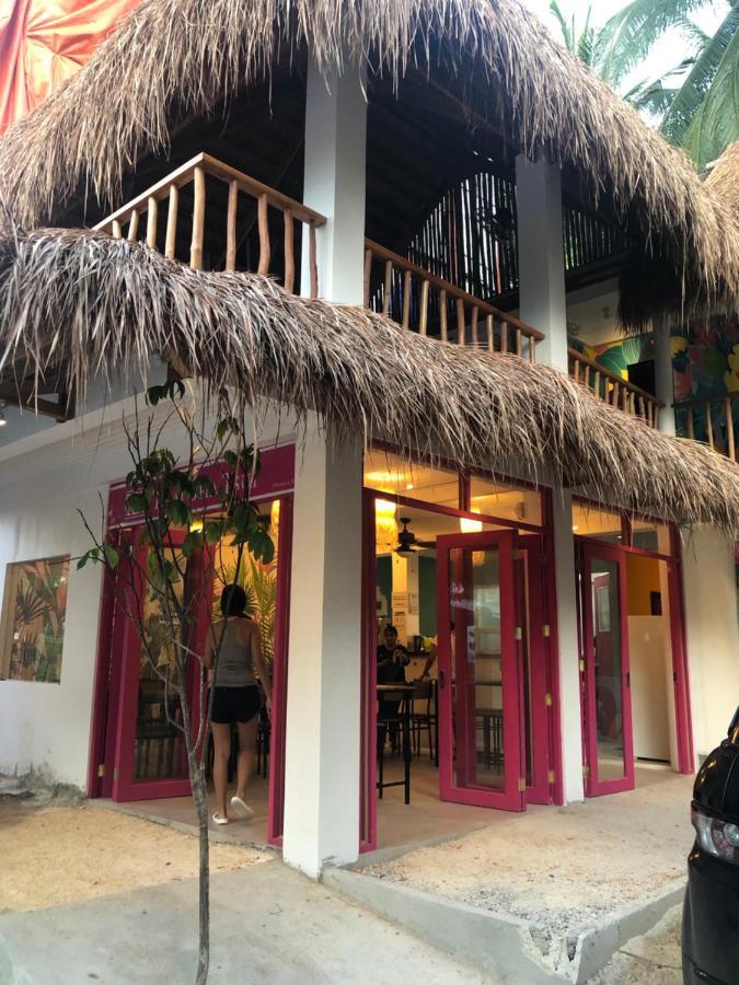 Way Shack Hostel Ослоб Экстерьер фото