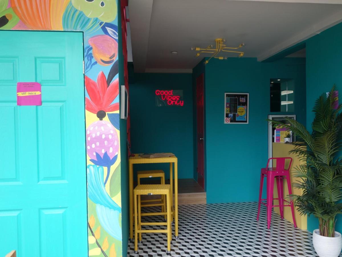 Way Shack Hostel Ослоб Экстерьер фото